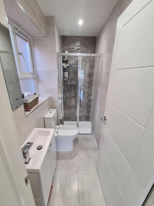 Panorama House, Luxury 2-Bedroom Apartment 2 كيدلينغتون المظهر الخارجي الصورة